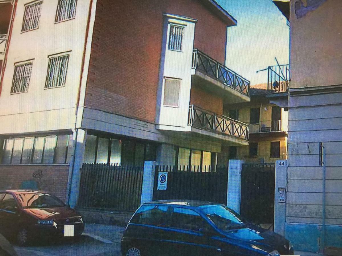 Central Low Cost Torino Exterior foto